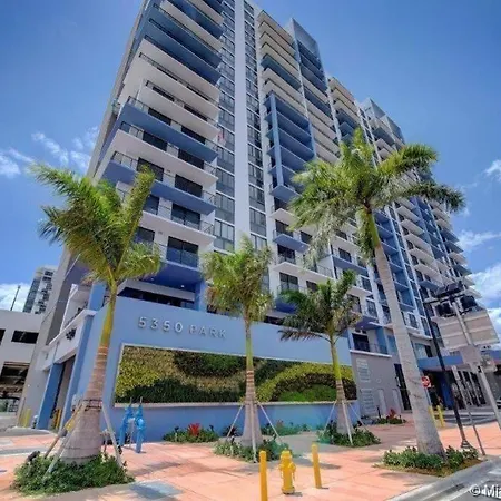 Apartment For Rent 2 Bed 2 Bath 1 Parking Downtown Doral